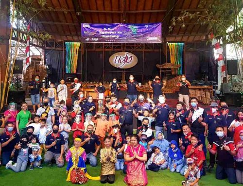 Velozity Chapter DeBogors gelar touring ke Saung Udjo Bandung